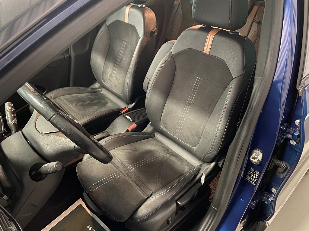 Car Image car-65766-1c75810b47b34a05b430cea180161fb4