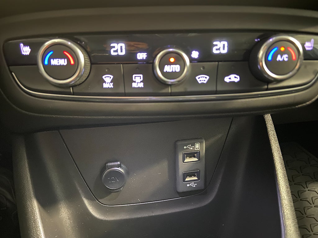 Car Image car-65766-5dfd62a469953ef99cf3d3f8bc6947ea