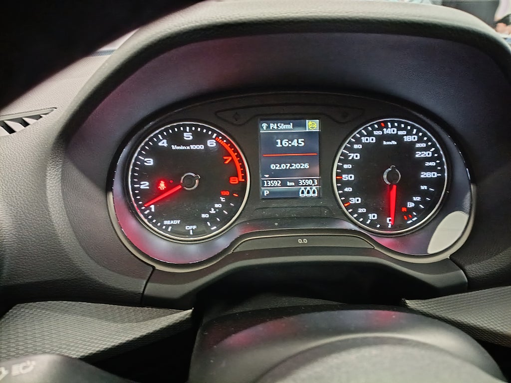 Car Image car-65836-30db397d009436c77e45bc84422a2556