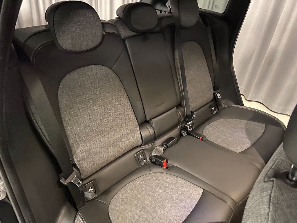 Car Image car-65968-f0bafe37fc2638348d6f8b3d0646bccc