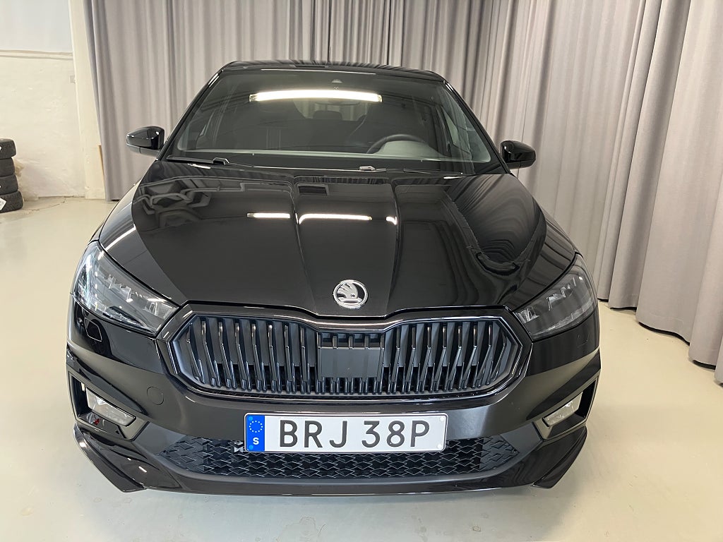 Car Image car-65990-ea03373bff5356f39ce053f7ddba23e2