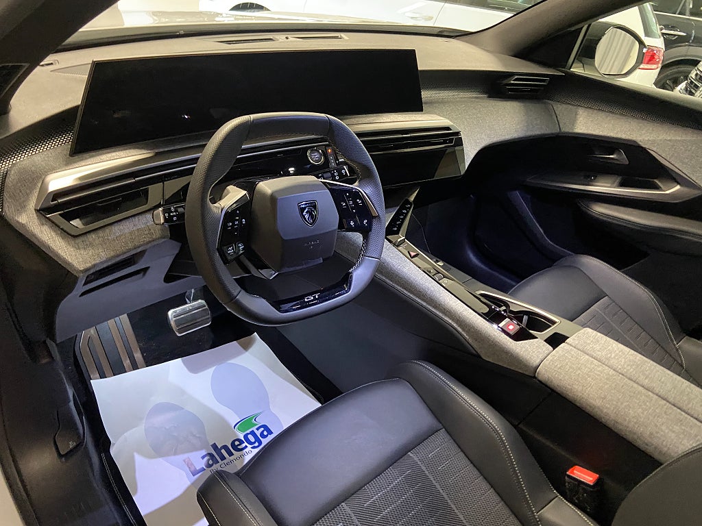 Car Image car-66011-b88fdecc1126c4b85f7e539e98e88140
