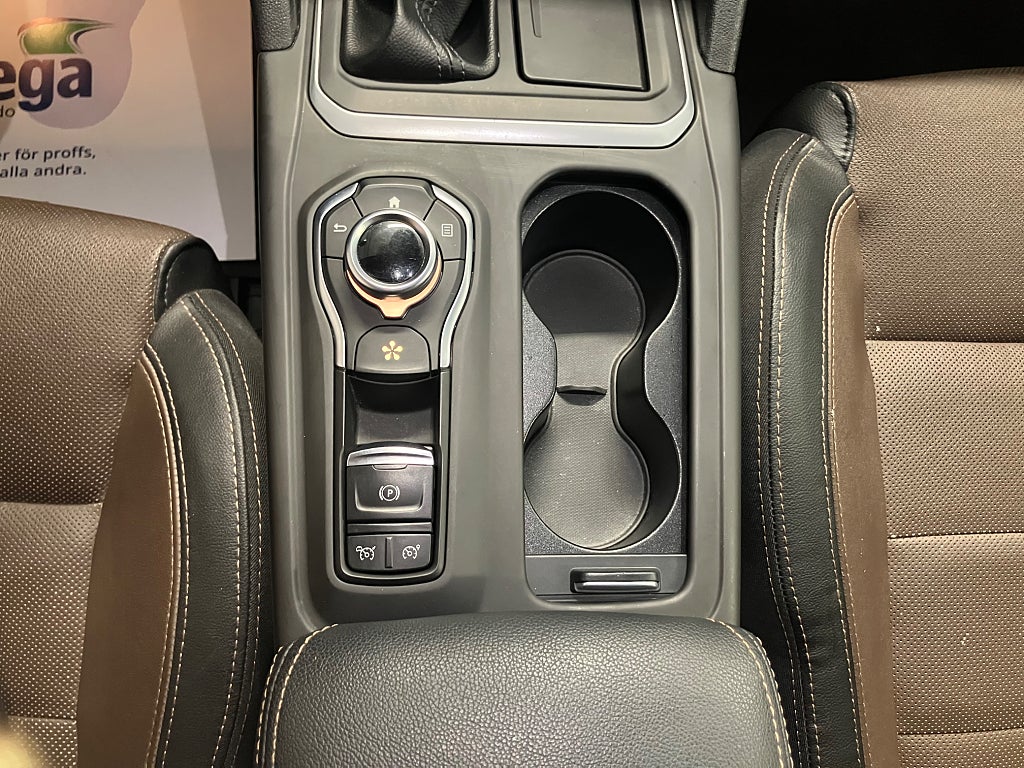 Car Image car-66153-e2aa6cd1f20e3aaba5b8b54eca35e068