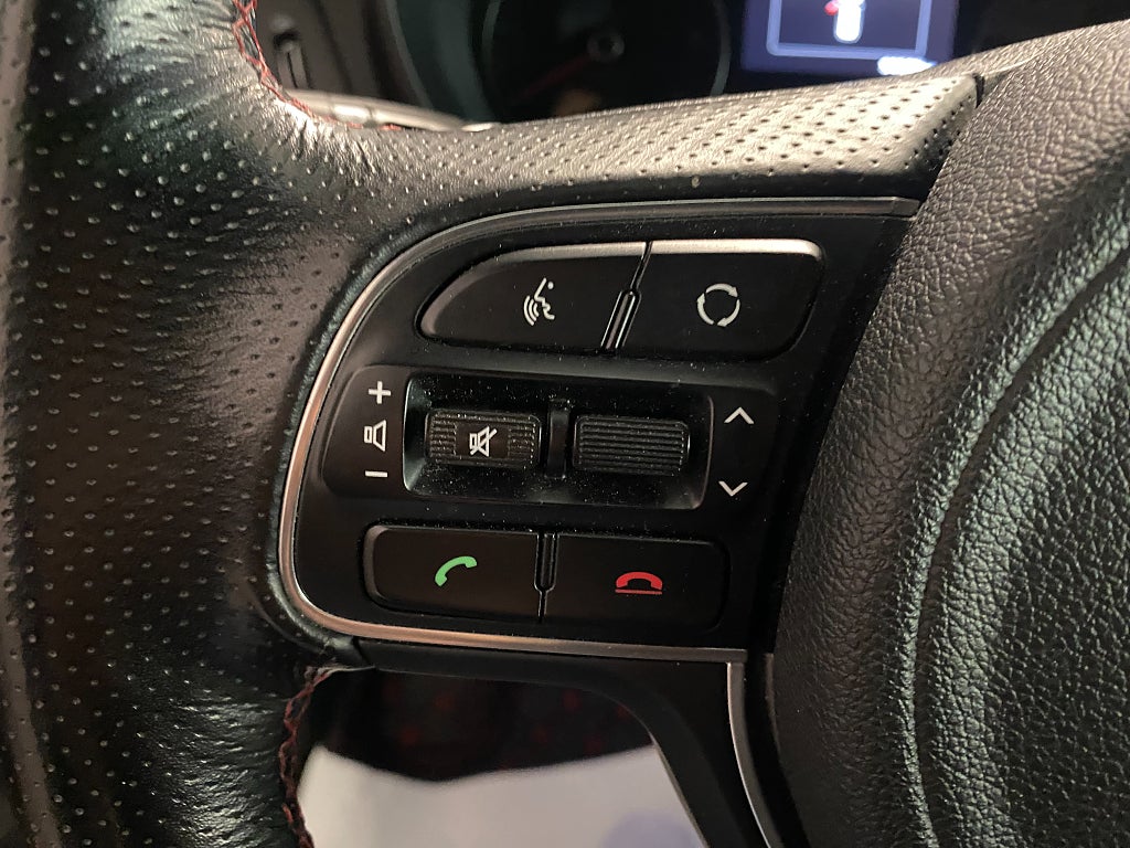 Car Image car-66436-fbb15b099104425146c7ec3f308c3a9a