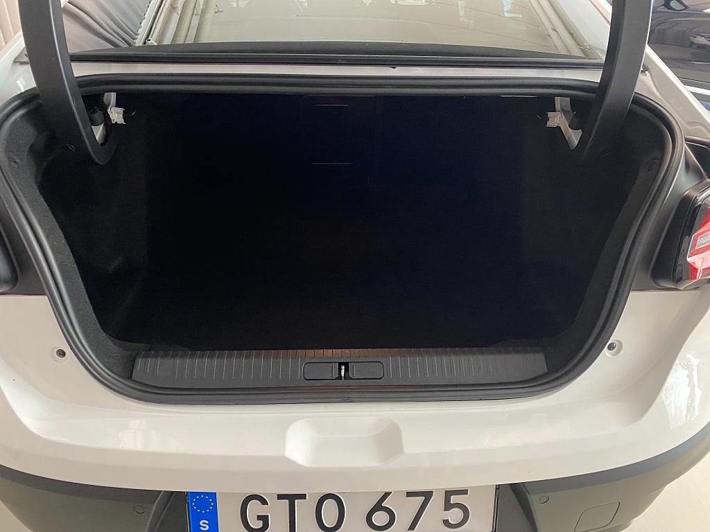 Car Image car-66669-bd2a248f9e88bf0d82f82ea012eebddb