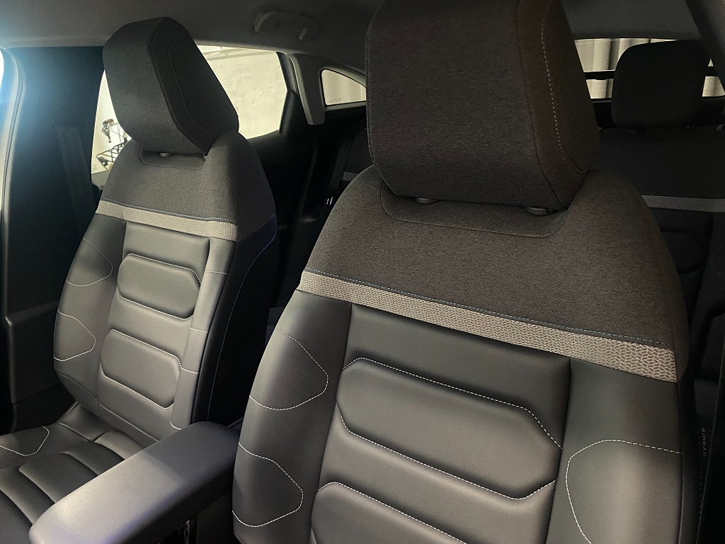 Car Image car-66696-c3816010e041bdcc90f1bde22182ce32