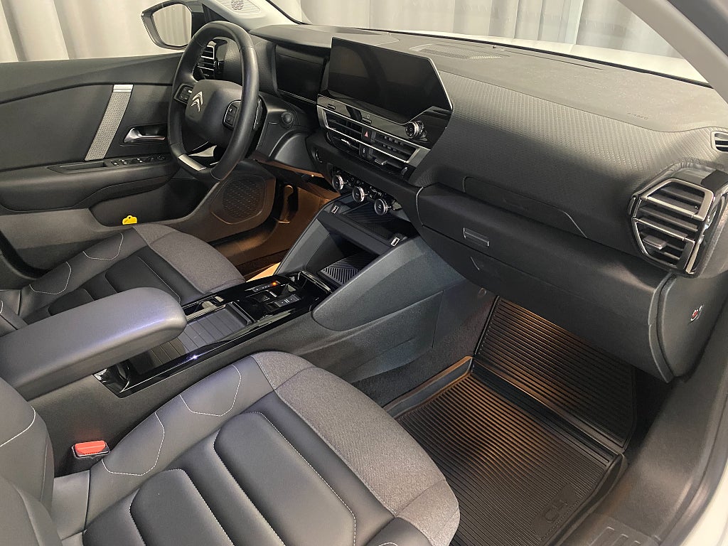 Car Image car-66696-d076500cbc810da6f527d9122dd380c5
