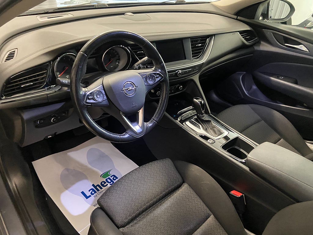Car Image car-66749-9ecbe99b25a1a72cf084e0e64f0b05d7