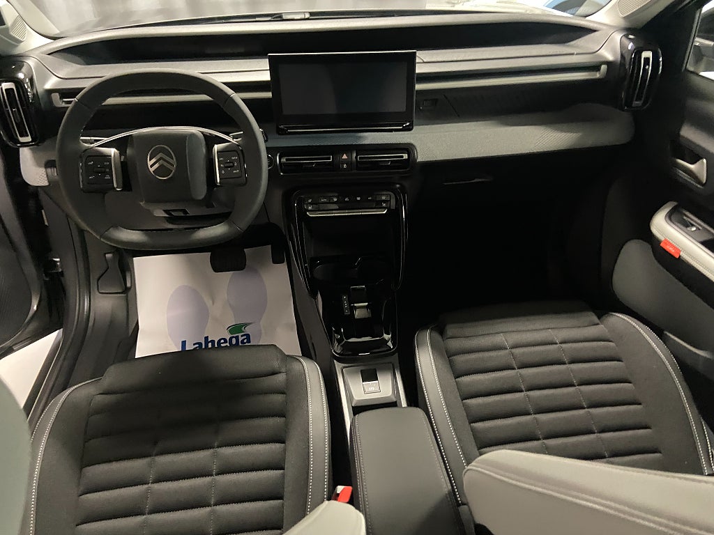 Car Image car-66777-412f806385e83f780531a8039c5d8c3a