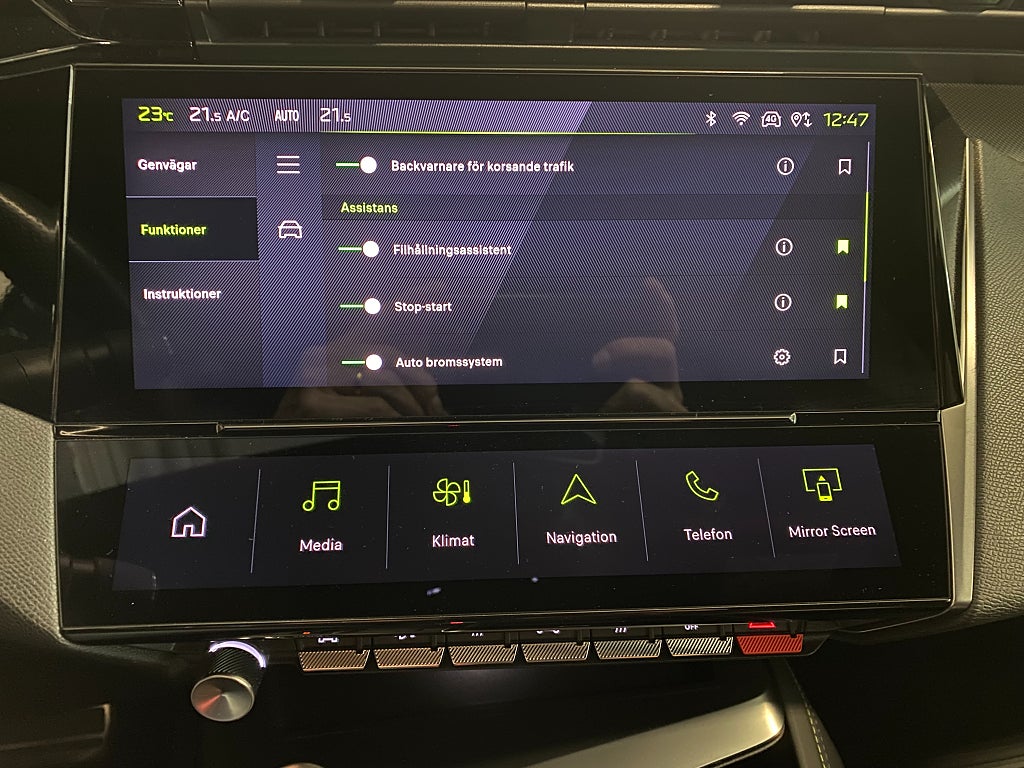 Car Image car-66871-10a08f798090ea58287456b2a3422bca