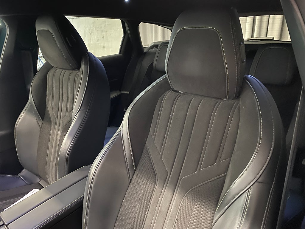 Car Image car-66871-ba5c35000c9cd2e0b99121da472a923b