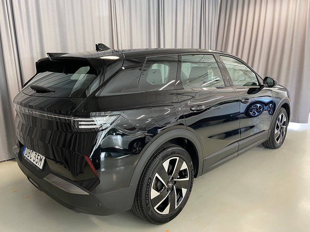 Car Image car-66892-7341a7ff49f2978e1f23fd22b9896e42