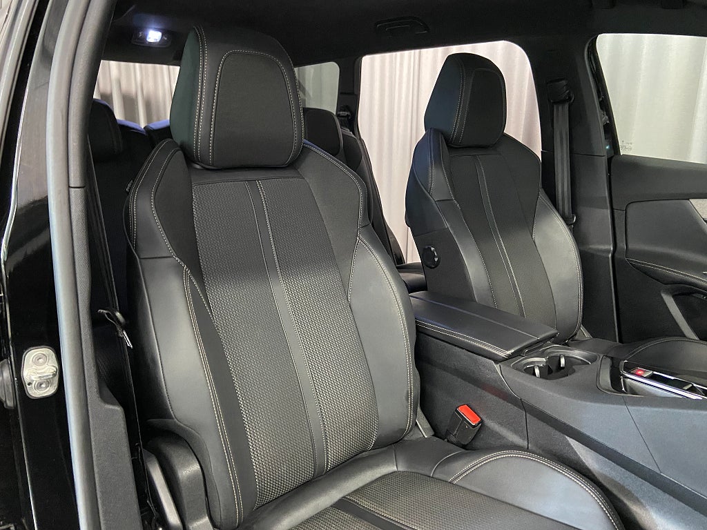 Car Image car-66935-694c86eef6fce9f23c9b5523829881bb
