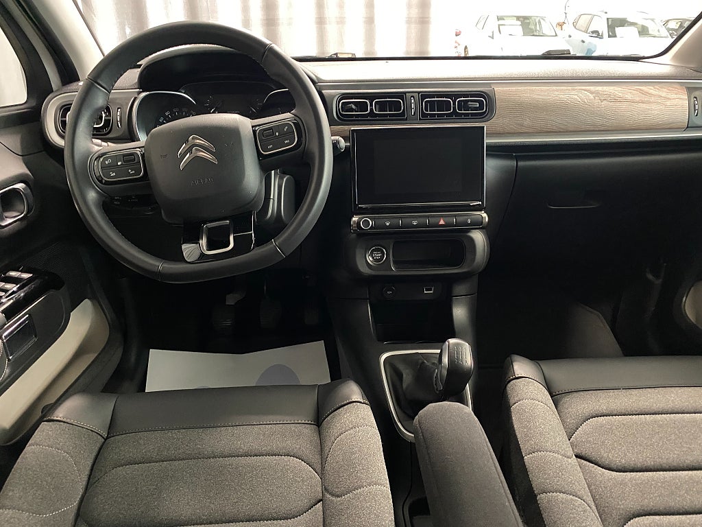 Car Image car-66984-4129a0b1ae4609bc60554a7c0c0b9893