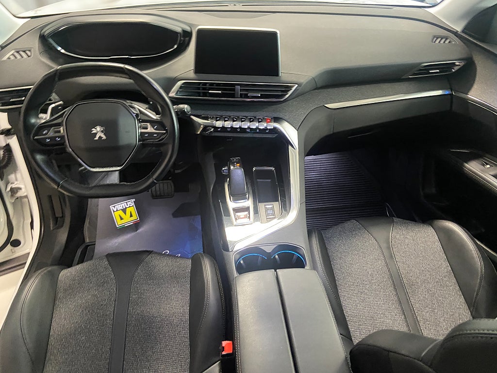 Car Image car-67007-7fd11b2e596bc4dbee5acf5de93c706d