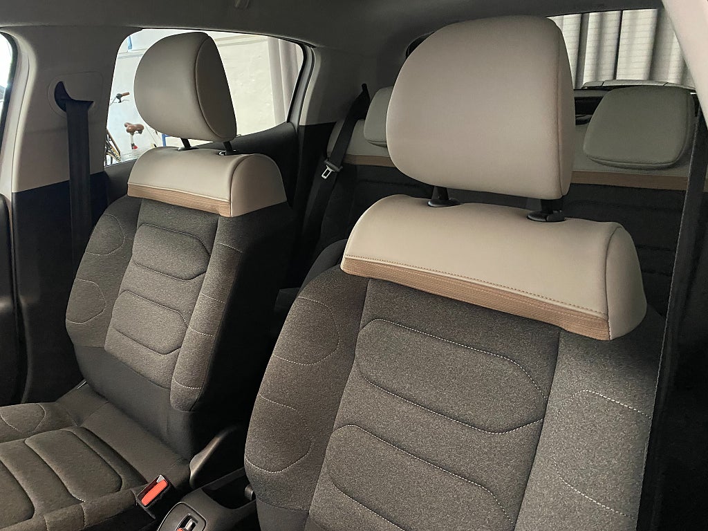 Car Image car-67029-09be6a4018c235f5af389d04c1a05361
