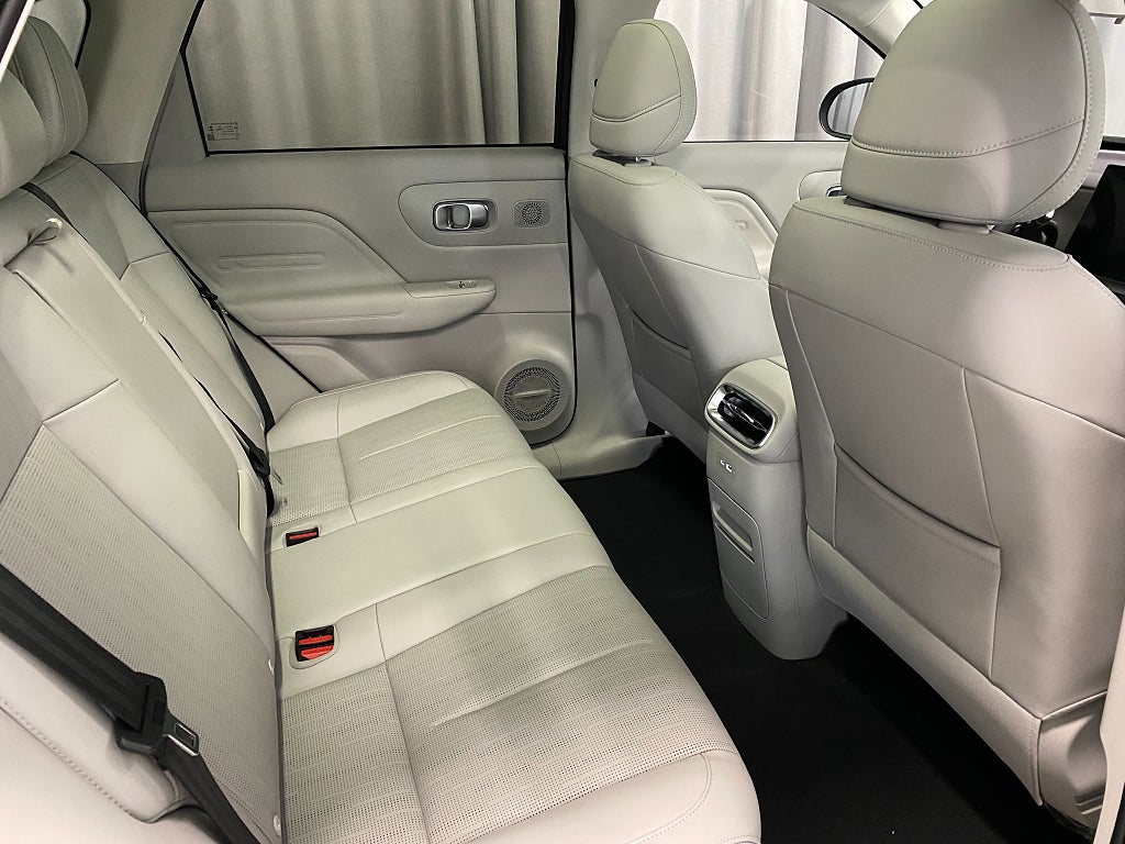 Car Image car-67253-66663aa92ca0c3ce1e2b25bd473bf3ac