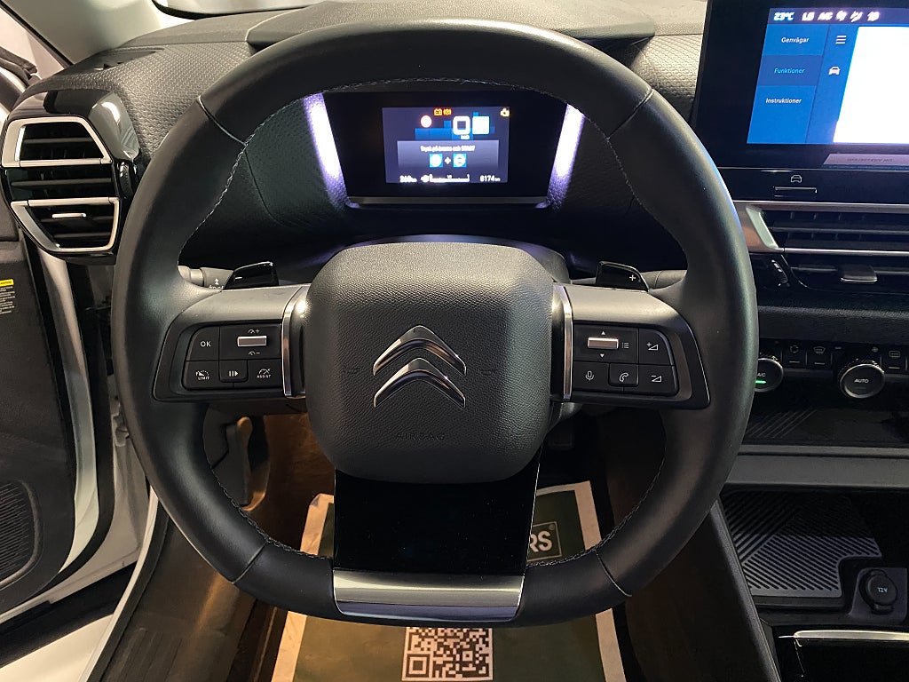 Car Image car-67338-d0b90c024202f97252f9c092903e9304