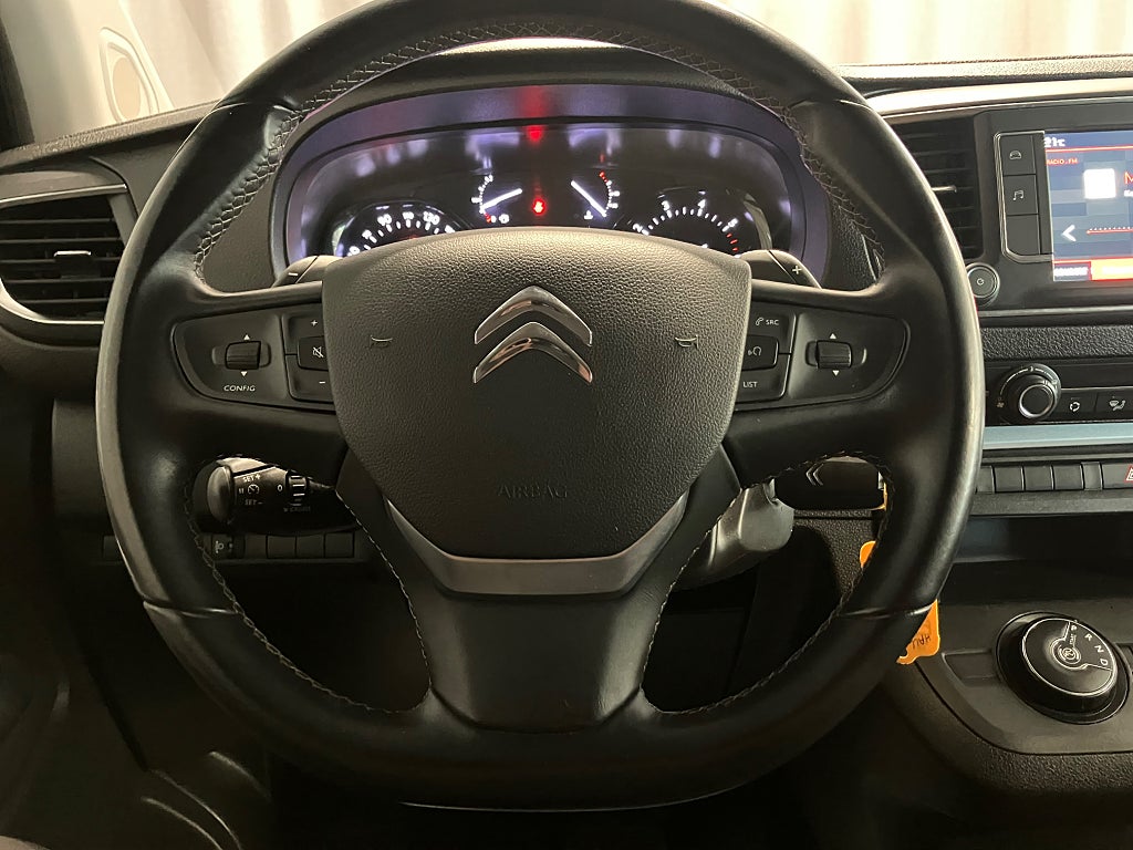 Car Image car-67383-eb5013b7a57c3136221f5292c1bcb385