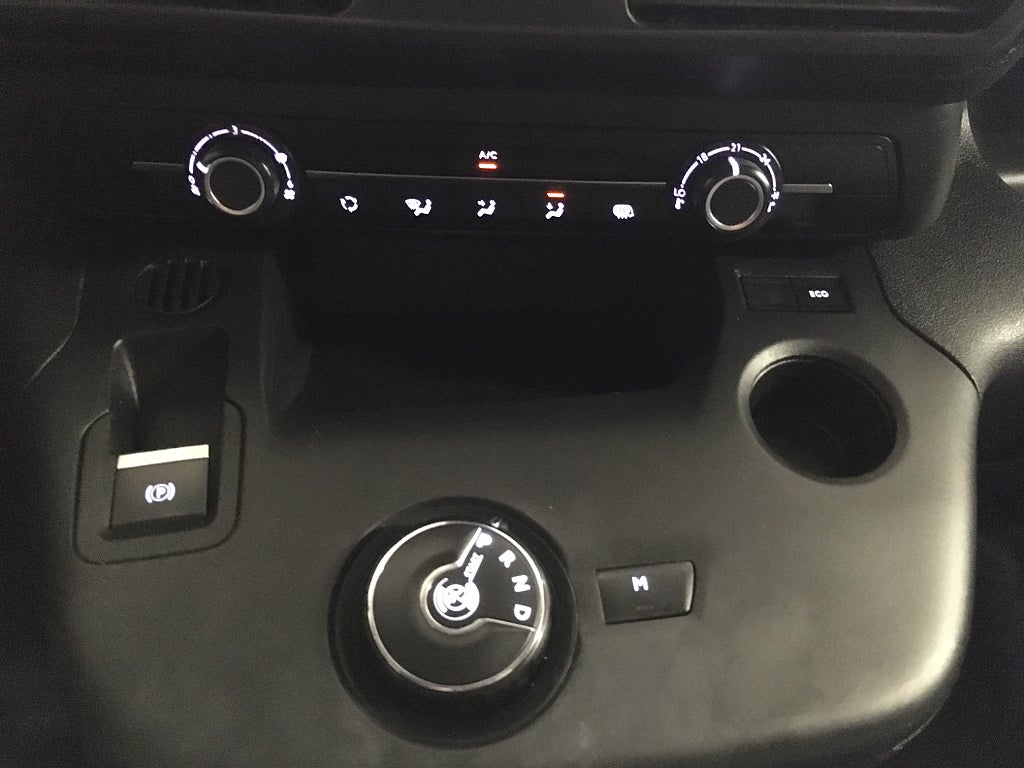 Car Image car-67545-a1fc540d820132fbbb9352230525d3cf