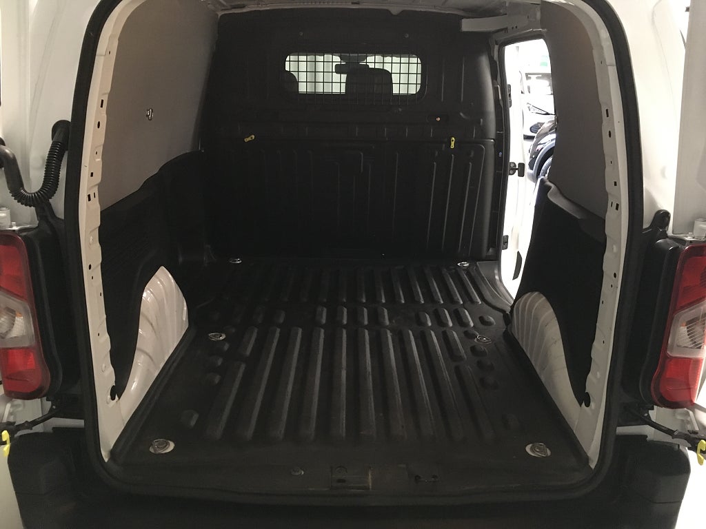 Car Image car-67545-fddc6d5ea8ddb4982c9a47d78b7b7ac5