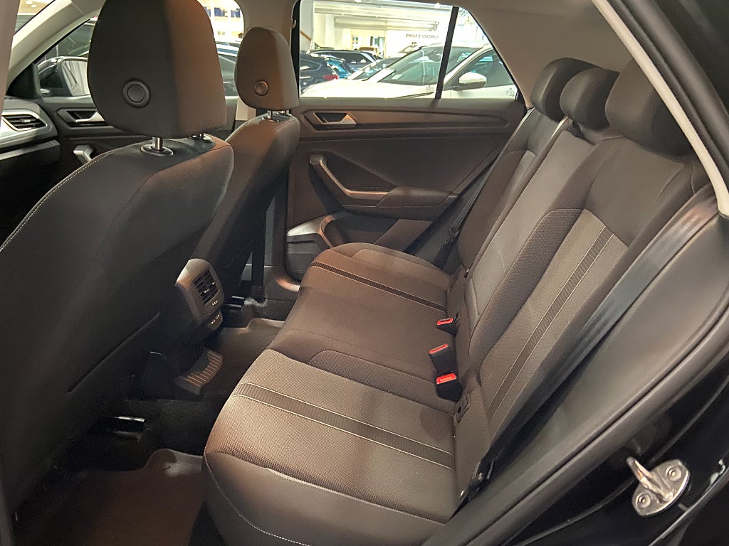 Car Image car-67564-4fccc57b01b641ce0fbee9eacf3e27e4