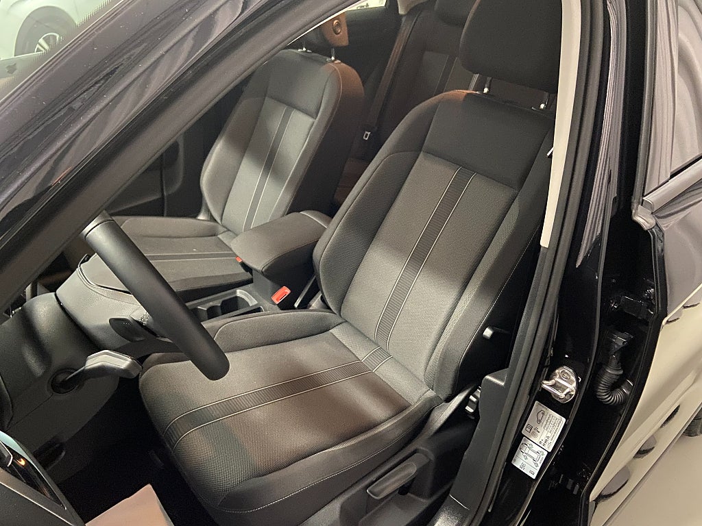 Car Image car-67564-f3801b90e399571c9857bd0400b1bfb6