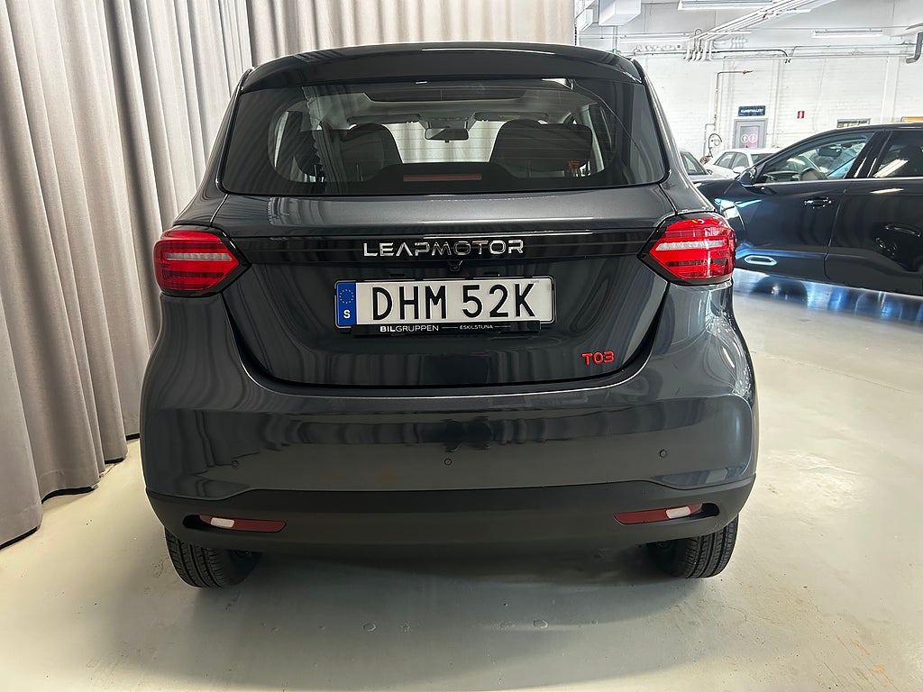 Car Image car-67668-a1f272fd40cdbfdf782afcdda9c00c63