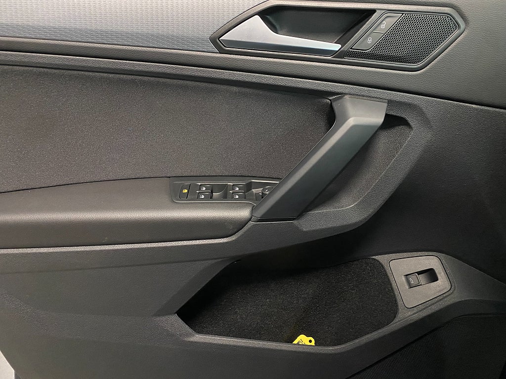 Car Image car-67682-b536b8146df374afbdef5f0cb8631e07