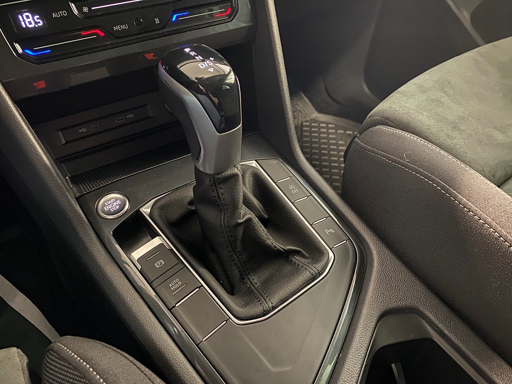 Car Image car-67682-f4da54778eb26a907cb4862418a0e20b