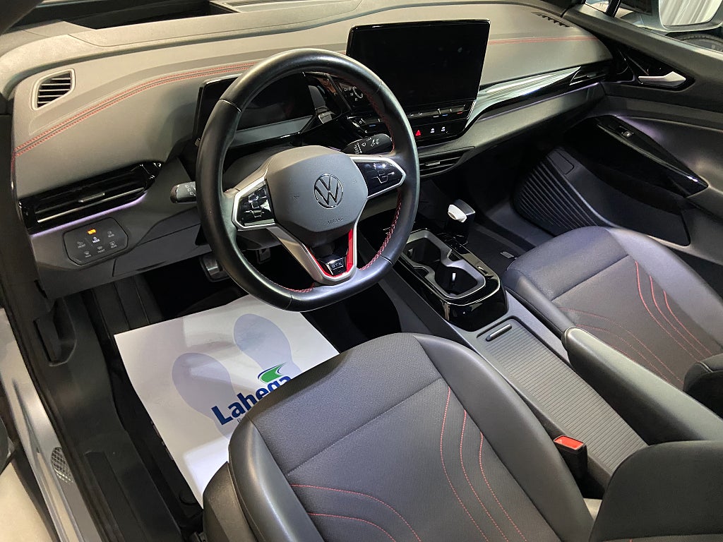 Car Image car-67706-2490849594093a209f332841a2d84eba
