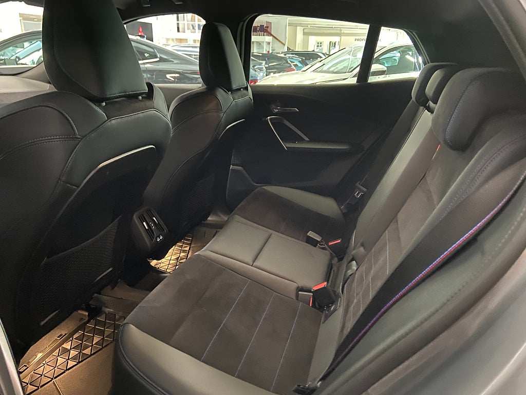 Car Image car-67729-88e360f4be5defaf2407c5256159ee2d