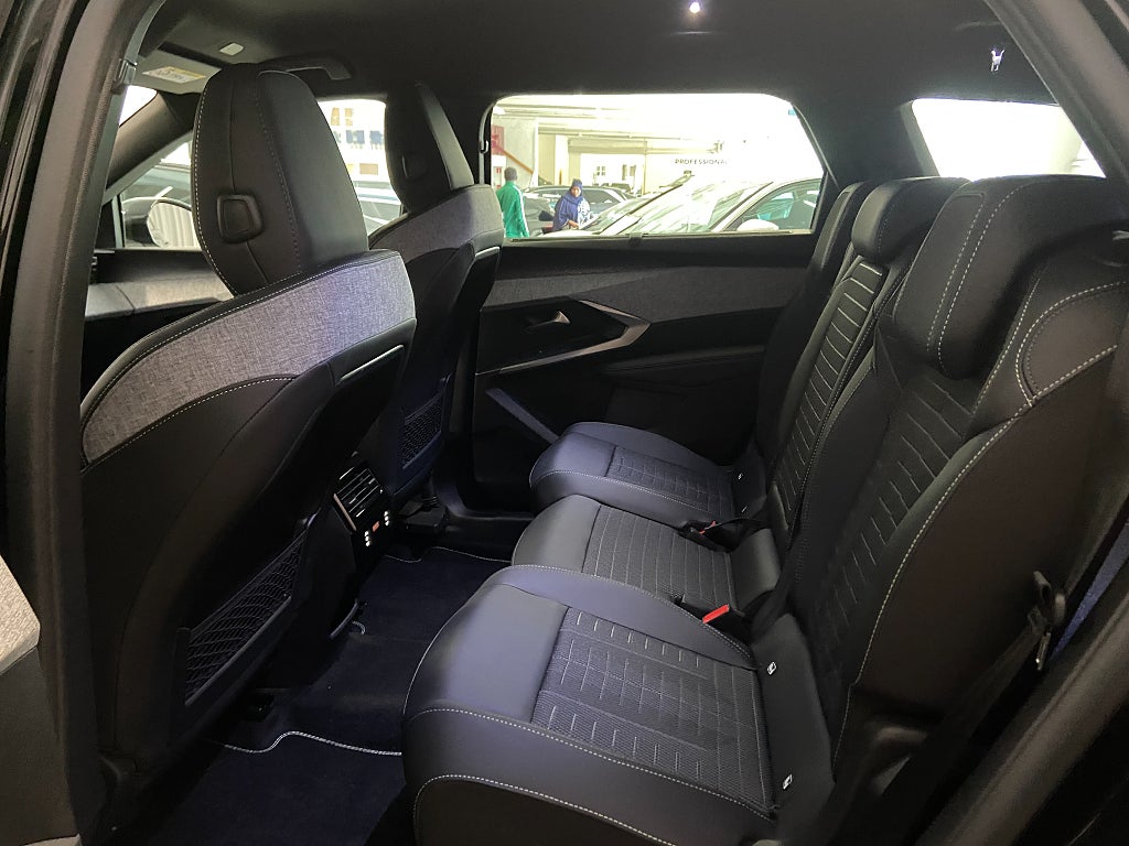 Car Image car-67884-19e2297d0265afe3ef7e78161e0d6a23
