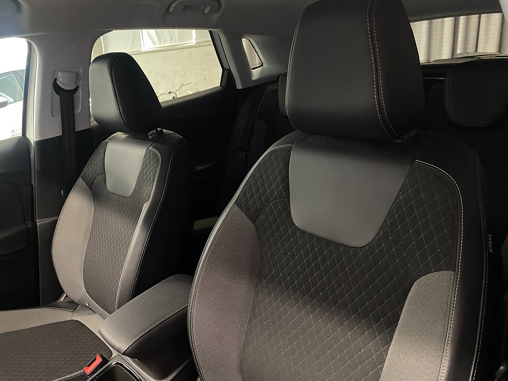 Car Image car-67910-236e7c81629b0964bd5a009d2981b1e6