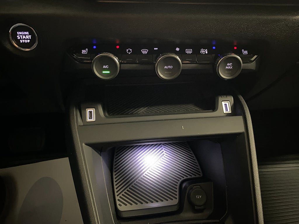 Car Image car-67938-db834603cbb59819357eff2f8aee6903