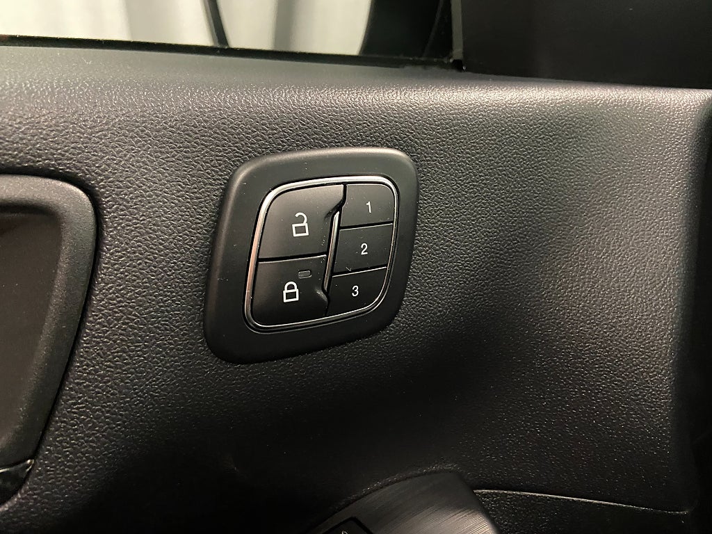 Car Image car-67961-511e1dc19c7c7b150606dbc2b9fbf88d