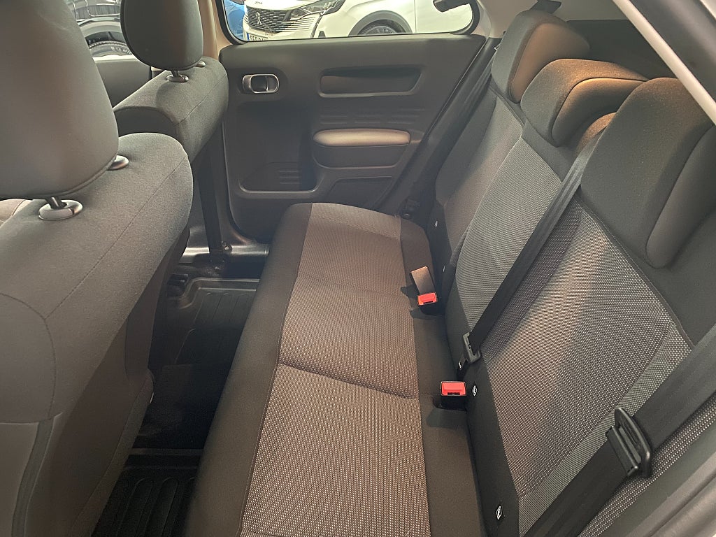 Car Image car-68063-508a416a967f3a30310f847bf0d44012