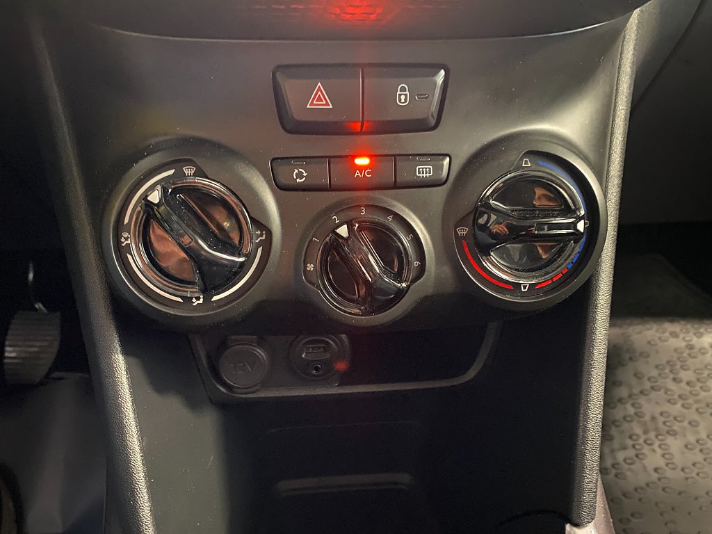 Car Image car-68158-d840512f79d4ea1e5a69398d395b5b96