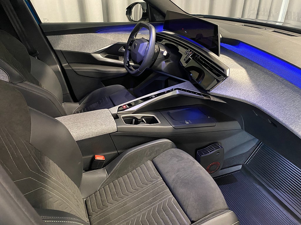Car Image car-68183-181b36775665dfdff5807a43f8ccf3c3