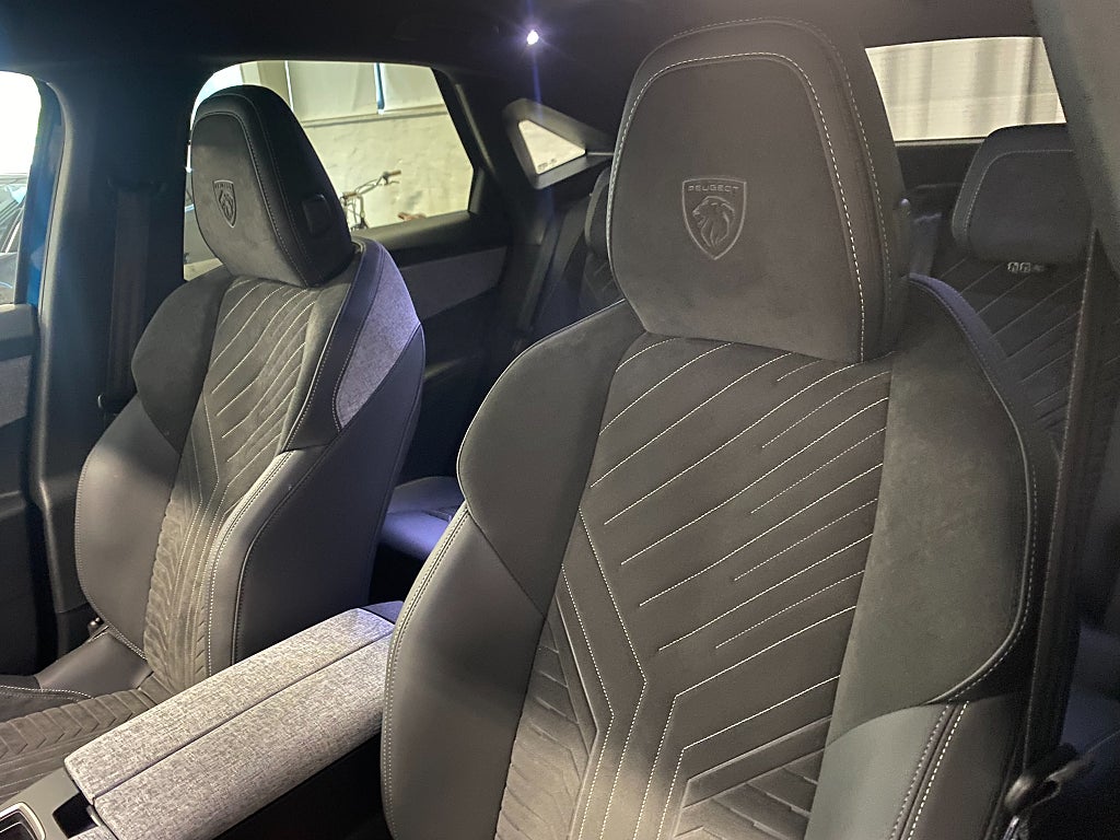 Car Image car-68183-a53517f19a33e1df90c022b93f2634cc