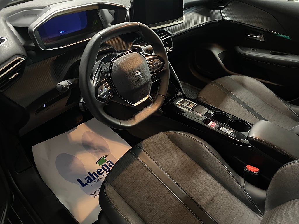 Car Image car-68424-f76de1b5b697fb0b160dfcd28387b713