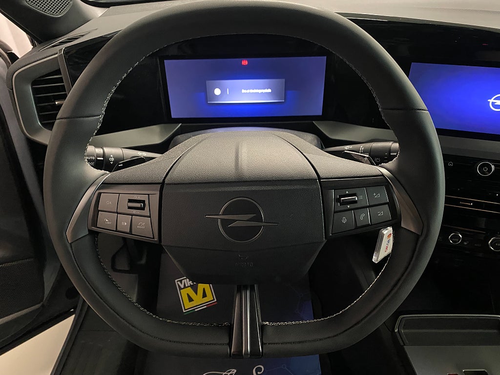Car Image car-68672-45fdce5bb44944838d2a6fc7765492f7