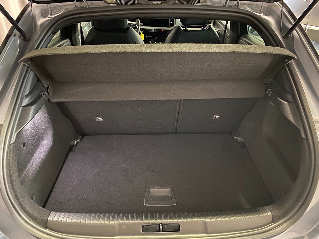Car Image car-68672-b2ff7935c34410254c093f1e3fb146f8