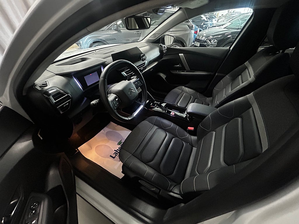 Car Image car-68772-d9f5f9fa67c2ad192b19dffffb21e936