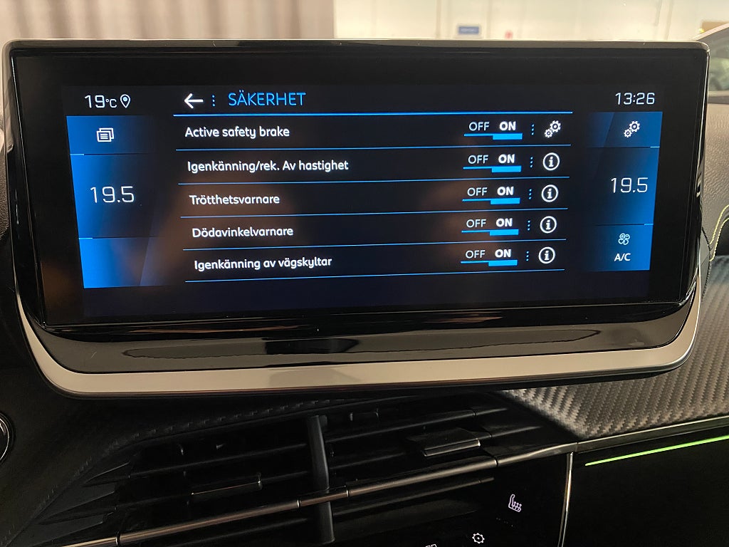 Car Image car-68929-6f960d35c811aaf42e013aacd774ec25
