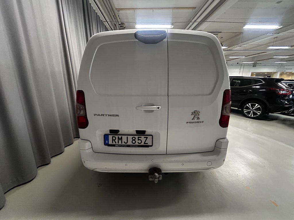 Car Image car-69011-99974f296817454cb9aa18d6b636a72b