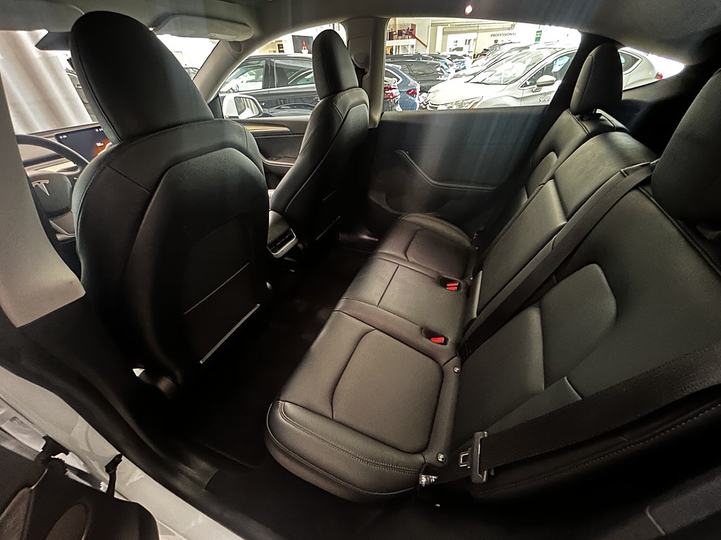 Car Image car-69110-f273dad5b046e16d3cd53833ee75180c