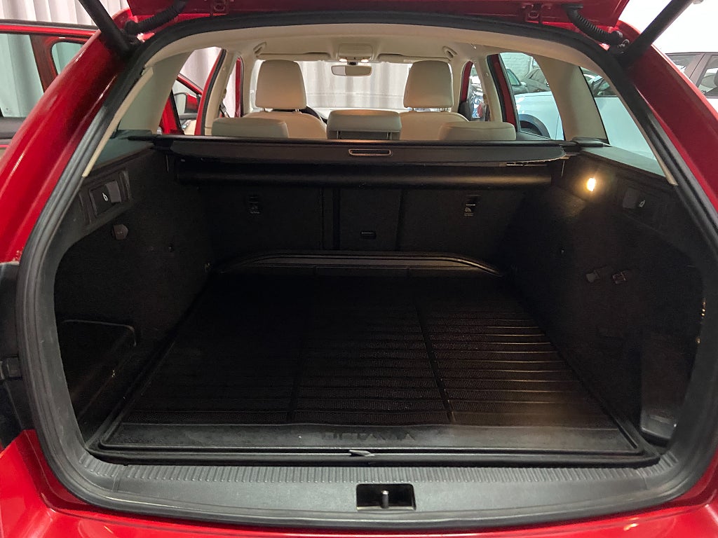 Car Image car-69231-29fd1aa7b03280bd1e89f64b574ea550