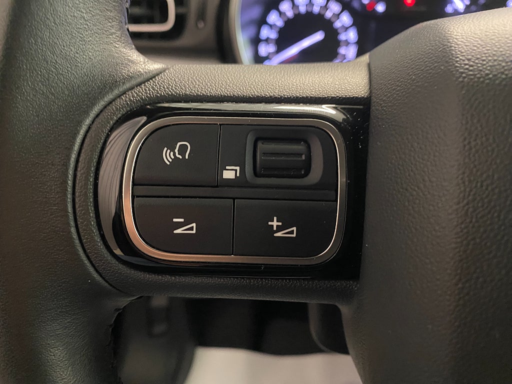 Car Image car-69296-3a6113772340b7731e166fcf159433aa