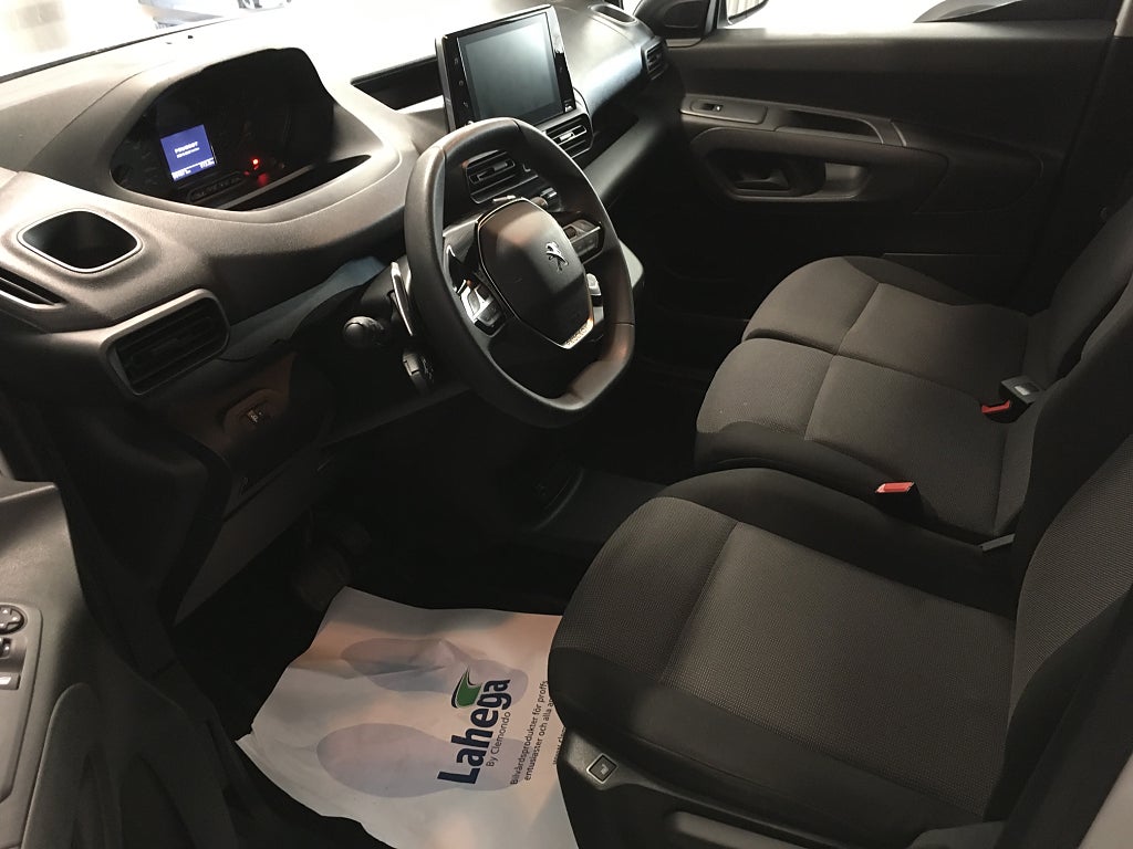 Car Image car-69319-b3c74b668d0e25e0cb7770091e5f0aac